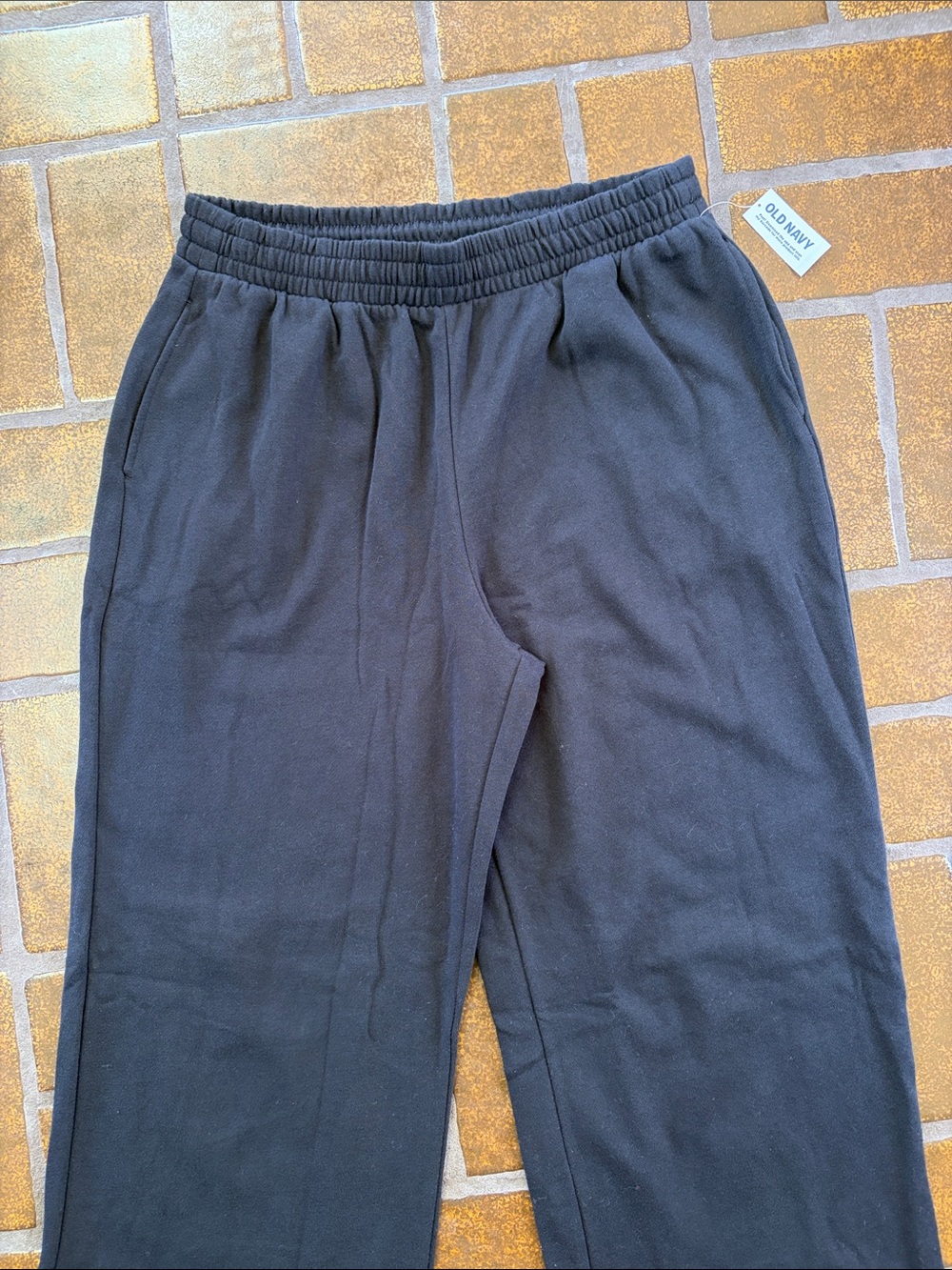 NWT Old Navy Black So Comfy High Waisted Wide Leg Sweatpants - Picture 4 of 13